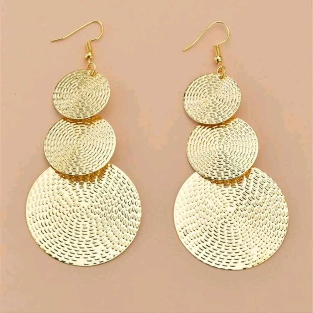 Fashion Beveled Gold Tone Earrings